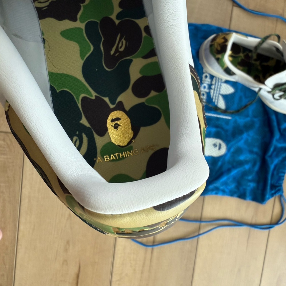 Adidas White Sneakers with Camouflage Accents - Picture 8 of 16
